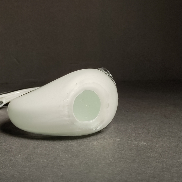 BLOWN GLASS SWAN⭐ - Picture 9 of 9